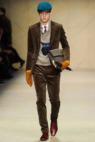 Look 20